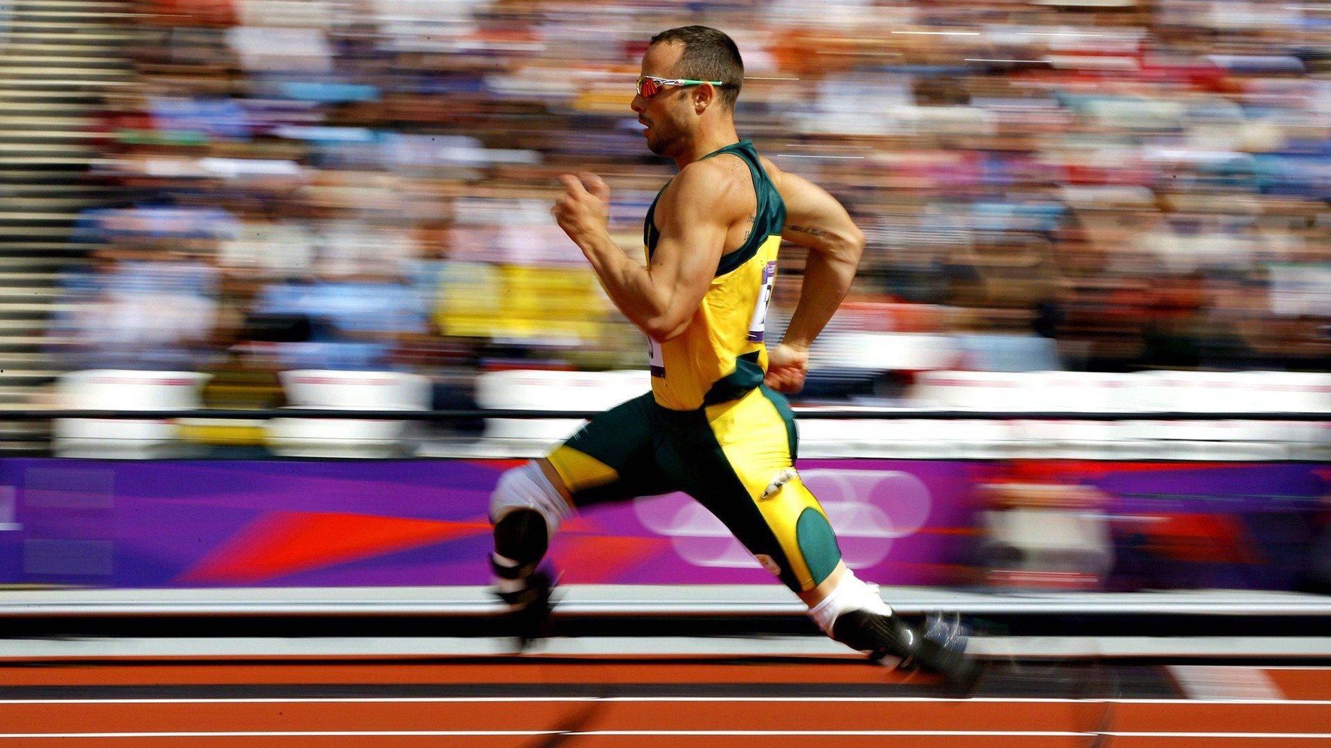 早报体育 你相信光吗?巴黎奥运赛场上的奇迹之光照亮人类新极限